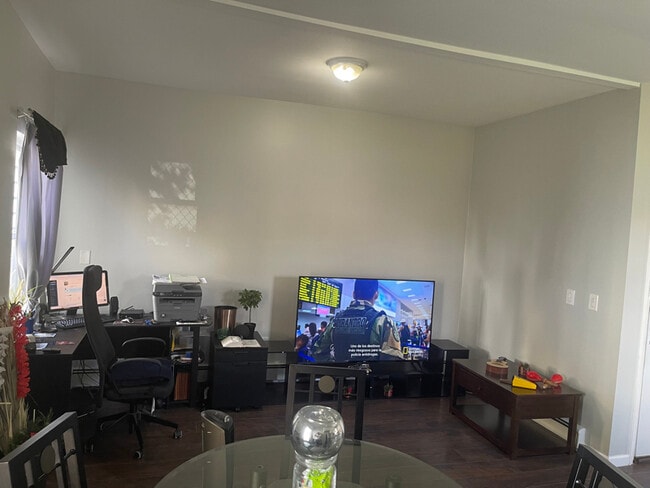 Photo - 218 Hopkins Ave Unit 1