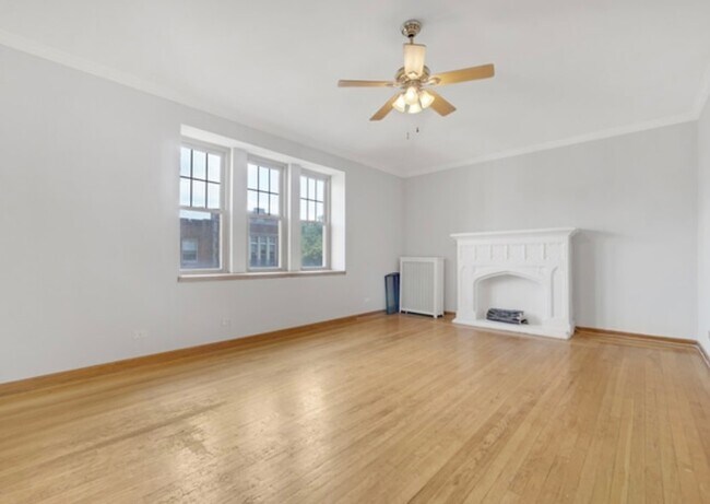 Photo - 10913 S Longwood Dr Unit 3