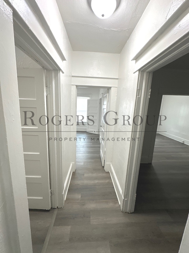 Photo - 402 E Montgomery St