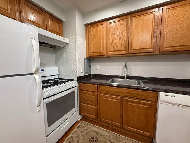 Photo - 1253 Island Dr Unit 102