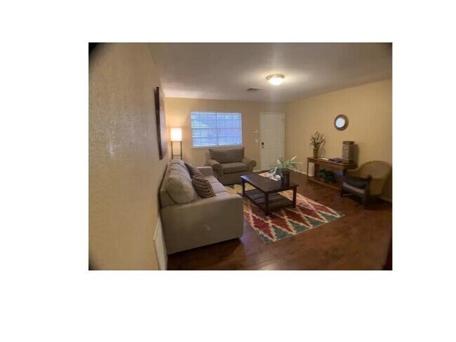Building Photo - Edmond 4 bed home