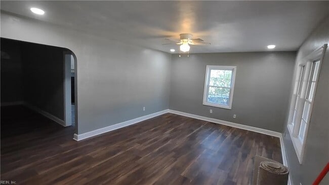 Photo - 5949 Jefferson Ave