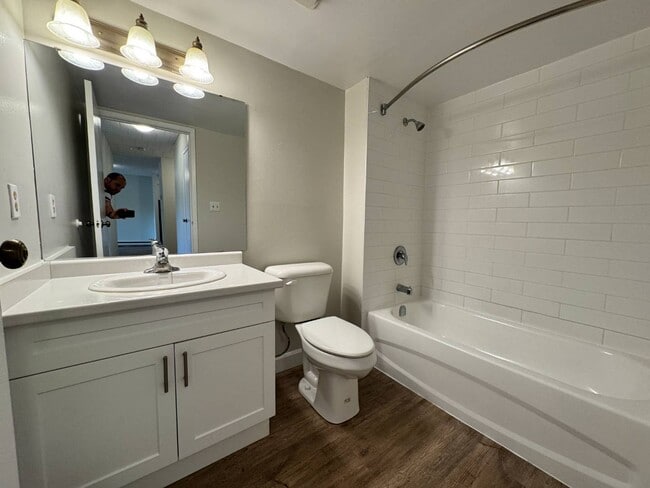 Photo - 130 Sheldon Ave