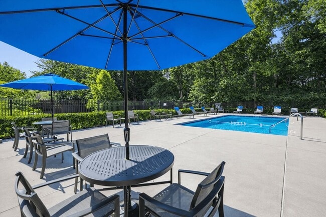 Photo - Emerald Pointe
