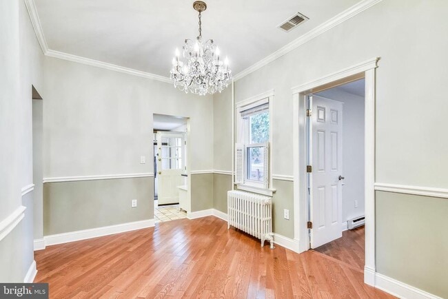 Photo - 214 E Monroe Ave