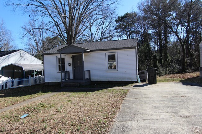 Building Photo - 964 Spring St Rental