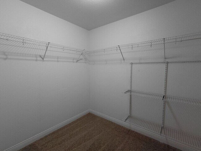 Photo - Home near FLW!