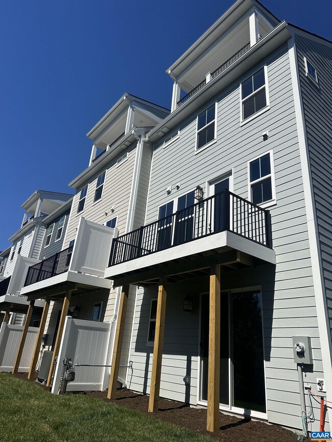 Photo - 2024 Calico Ct