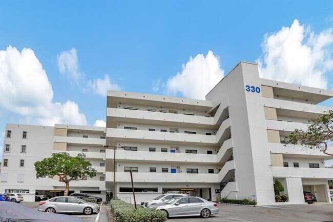 Photo - 330 SE 20th Ave Unit 307