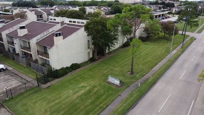 Photo - 10075 Westpark Dr Unit 52