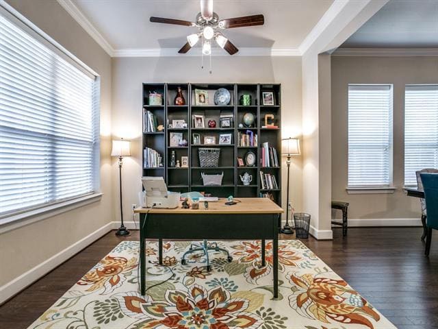 1010 Crystal Oak Ln
