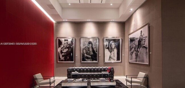 Photo - 1080 Brickell Ave Unidad 2905