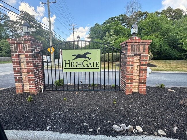 Photo - Beautiful, Conveninetly located First Floor Condo