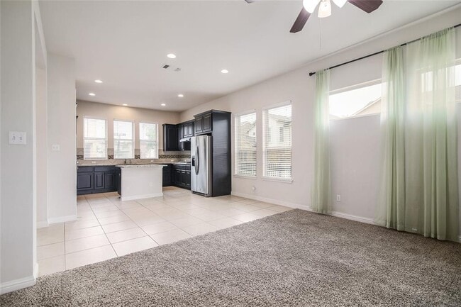 Photo - 1001 Sue Ann Rose Dr