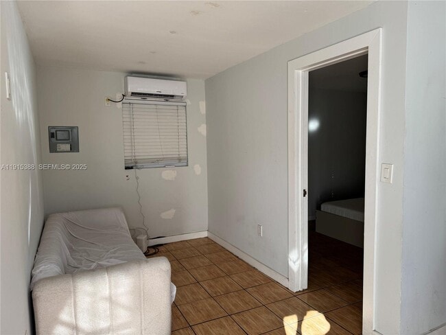 Photo - 621 NW 19th Ave Unit Back