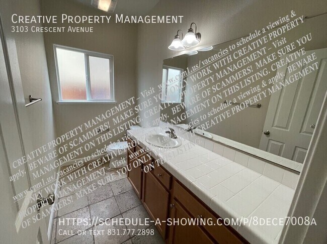 Photo - 3103 Crescent Ave