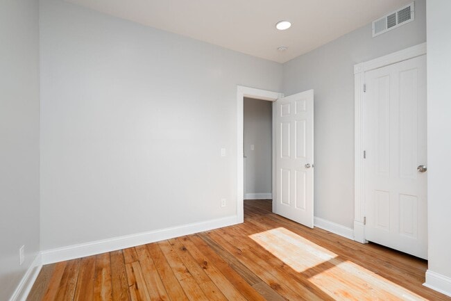 Brick and Beam Flats