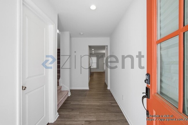 Photo - 1127 2nd St NW