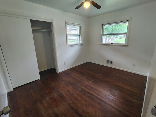 Photo - 3412 Harney Ct
