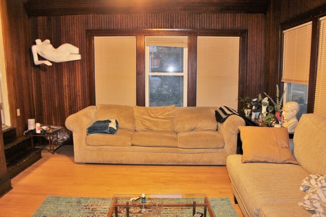 Photo - 2622 Polk St NE Unit 2