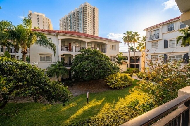 Photo - 3255 NE 184th St Unidad 12215