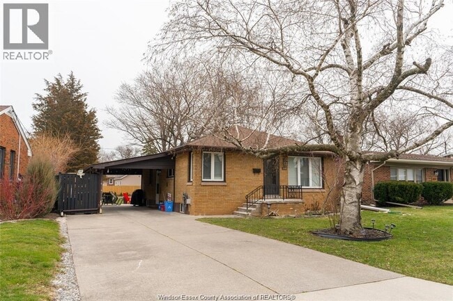 Photo - 1120 Parkview Ave