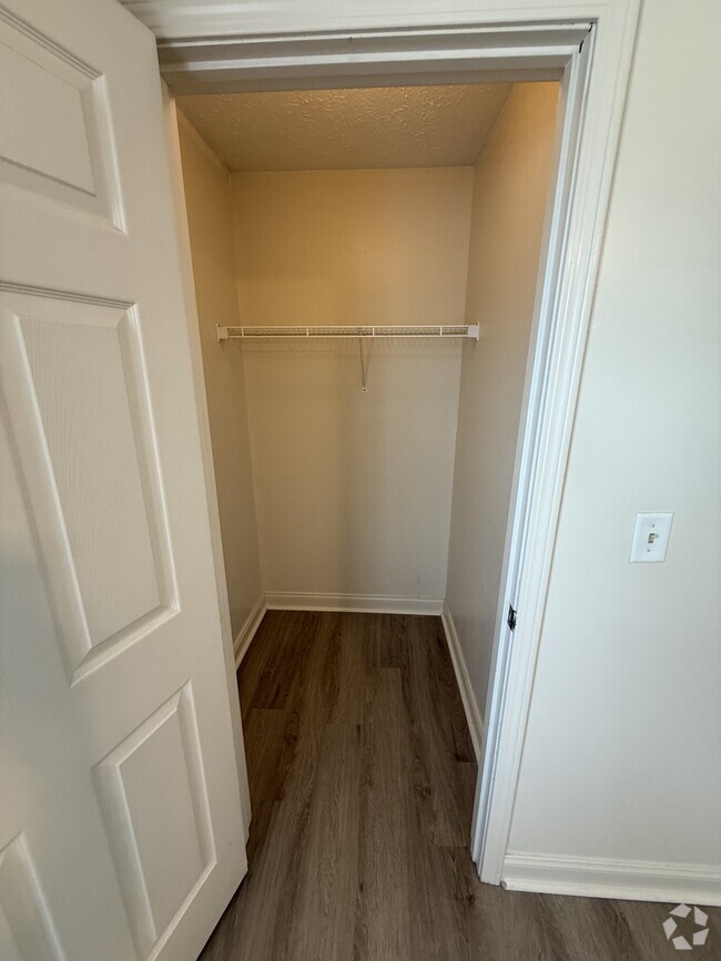 Building Photo - 24 Jade Ct Rental