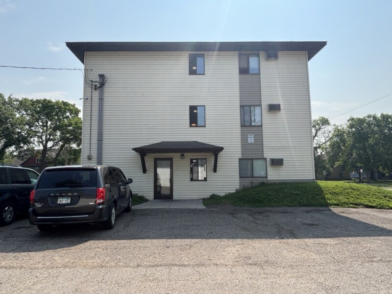 Photo - 527 8th Ave S Unit 103