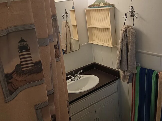 Photo - 1823 W 18th St