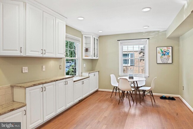 5267 Leestone Ct