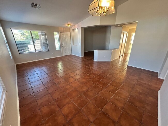 Photo - Spacious 3Bd 2 Ba Home In Litchfield Park ...