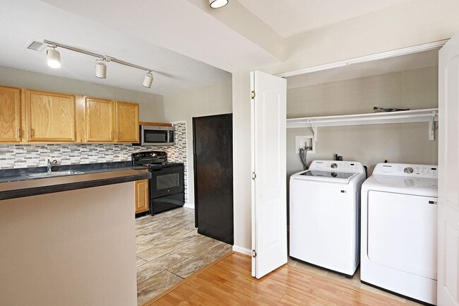 Photo - 1223 Villa Ln Unit D