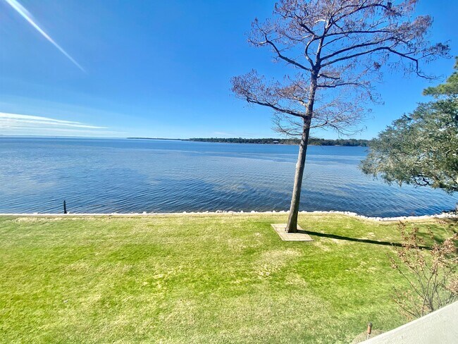 Photo - 47 Marina Cove Dr Townhome