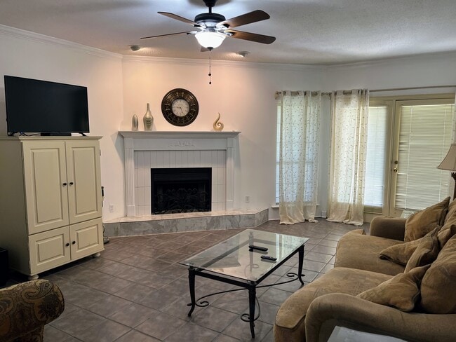 Photo - 205 Tops L Dr Unit 205