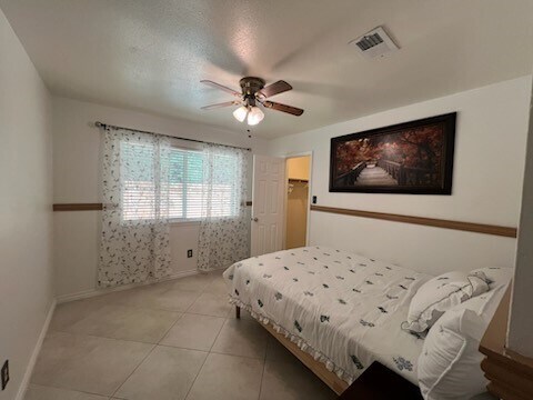 5 Deerfoot Ct