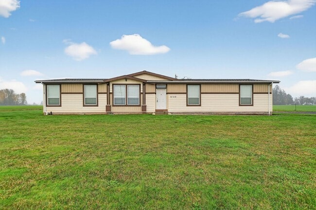 Building Photo - 6720 SW Minter Bridge Rd