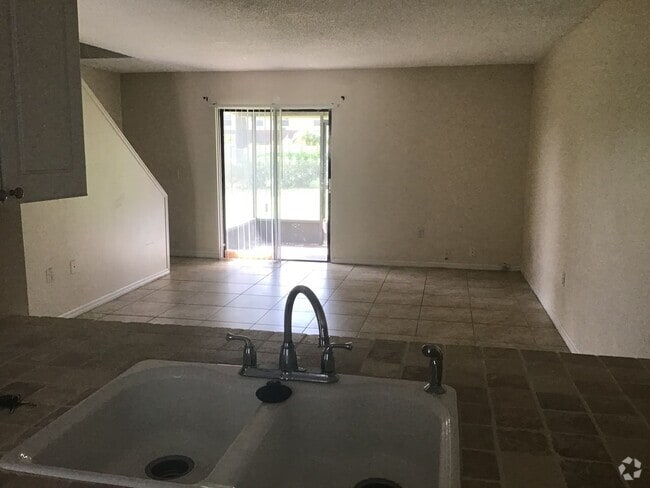 Building Photo - Decatur St Unit 5524 Rental