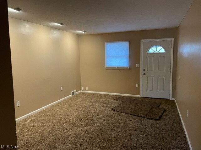 Photo - 240 Old Oak Dr