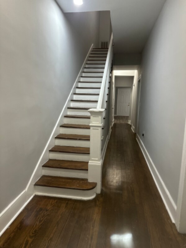 Photo - 1414 Oakdale Ave