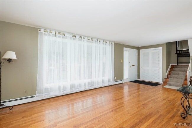 Photo - 39 Halwill Dr