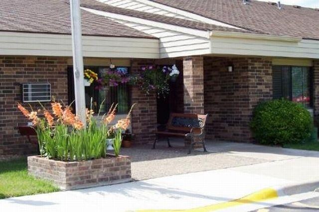 Photo - Centennial Manor Apartments