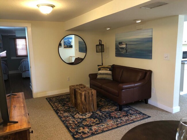 Photo - 1208 9th Ave