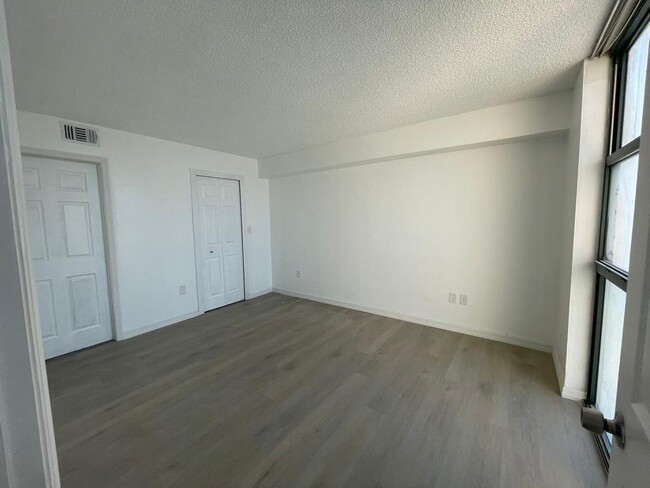 Photo - 2055 SW 122nd Ave Unit 520