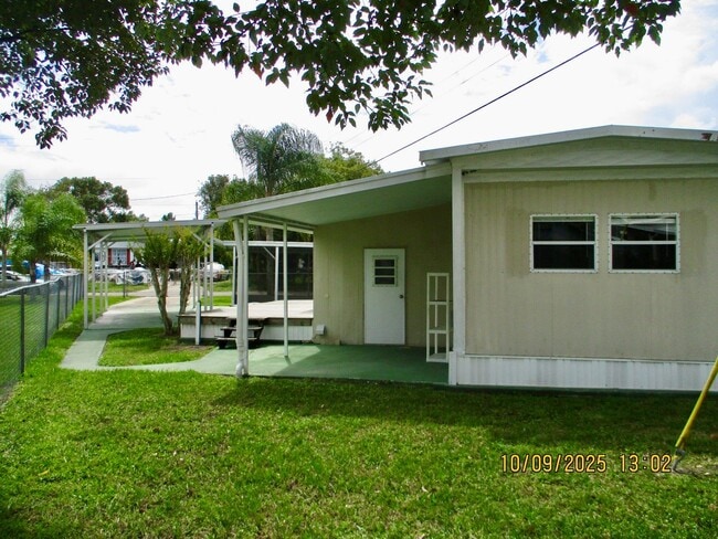 Photo - Welcome to this inviting 2-bedroom, 1-bath...