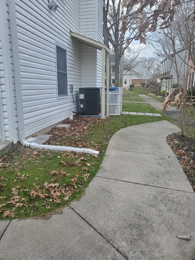 Photo - 8553 Newington Forest Ct Unit Basement