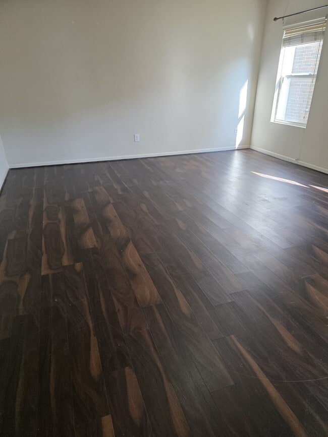 Building Photo - 1023 Orie Ct