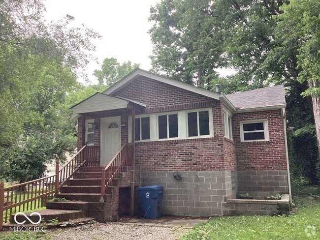 Building Photo - 7002 N Ralston Ave Rental