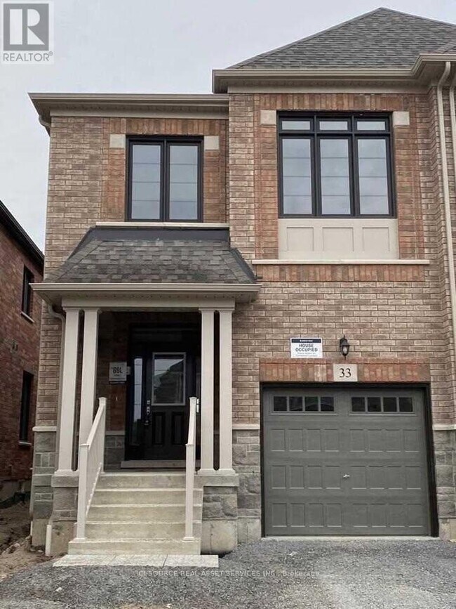 Photo - 33 Macpherson St
