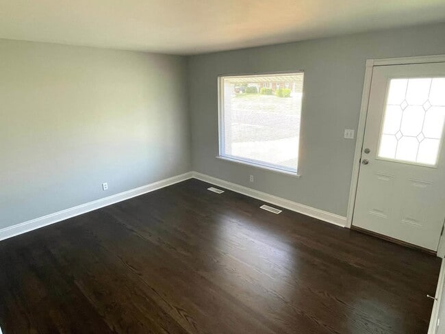 Photo - 5307 Crestside Ln