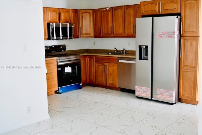 Photo - 2280 SW 43rd Ave